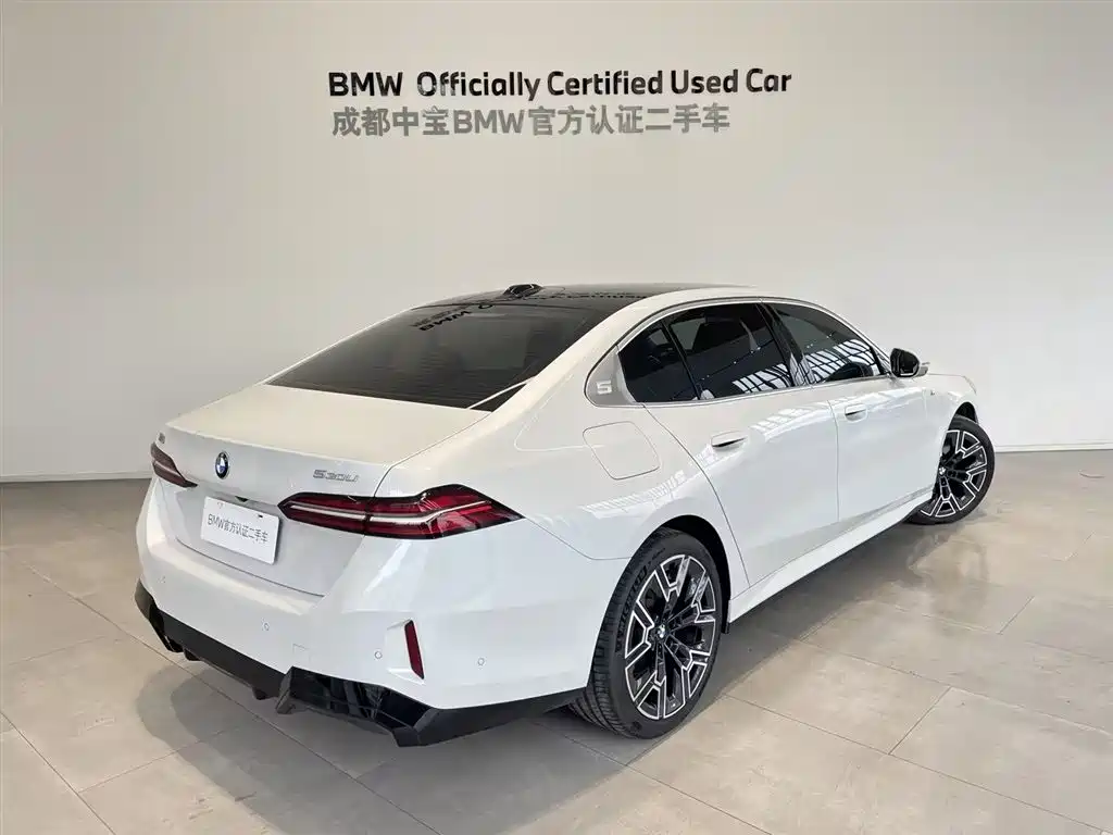 BMW 5-SERIES
