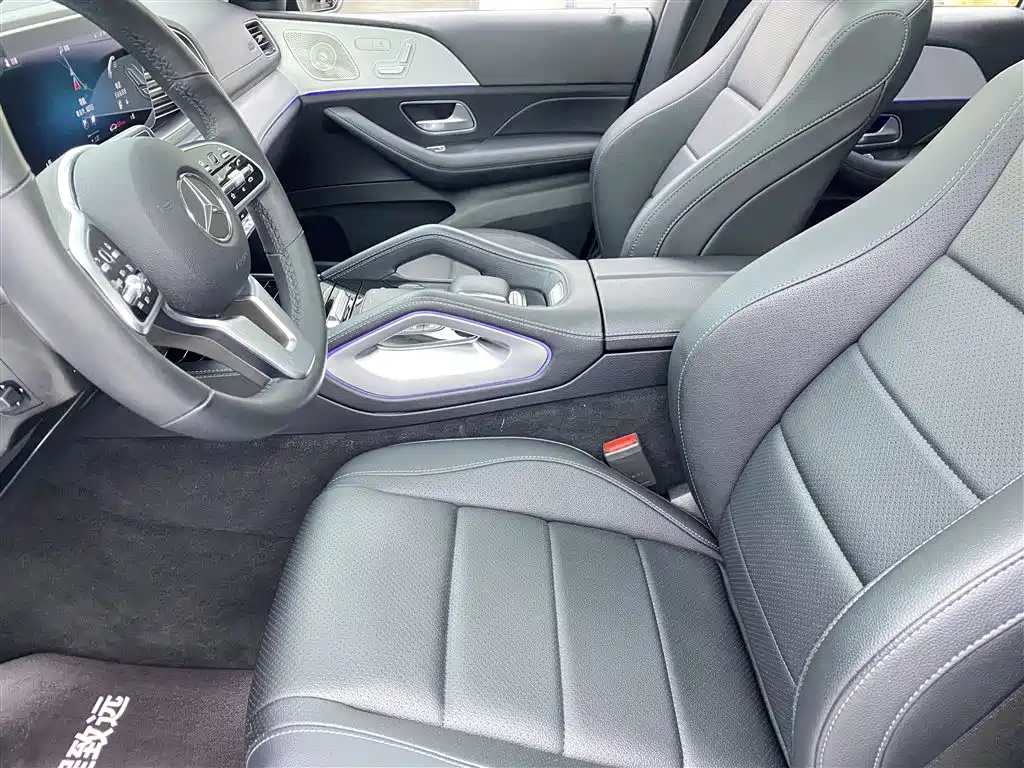 Mercedes-Benz GLE Coupe 2020 GLE 350 4MATIC Coupe SUV Luxury фото 14