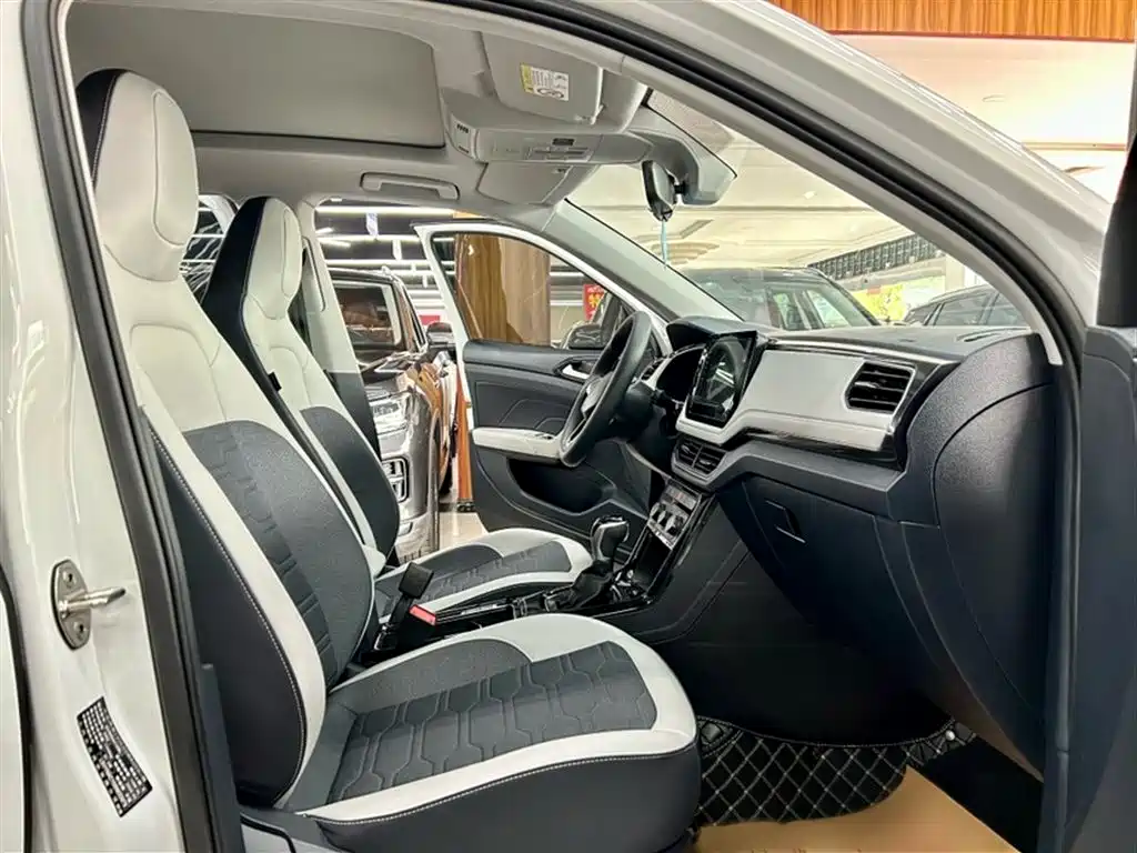 Volkswagen Tharu 2025 New Edge 1.5L Aspiration Edition фото 20