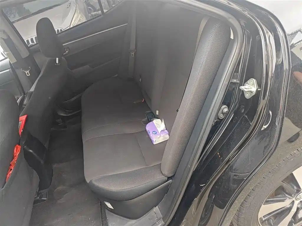 Toyota Levin Twin Engine E+ 2019 1.8PH V E-CVT Luxury Edition фото 13
