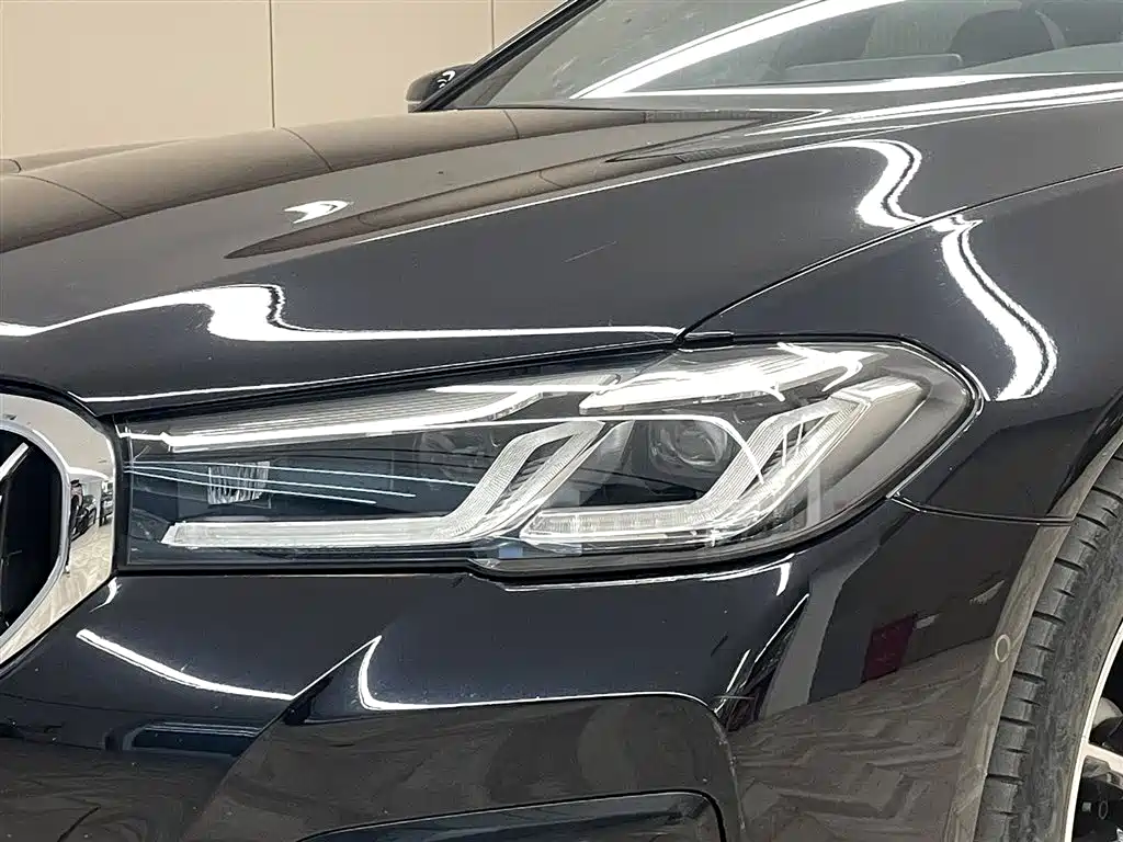BMW 5 SERIES NEW ENERGY