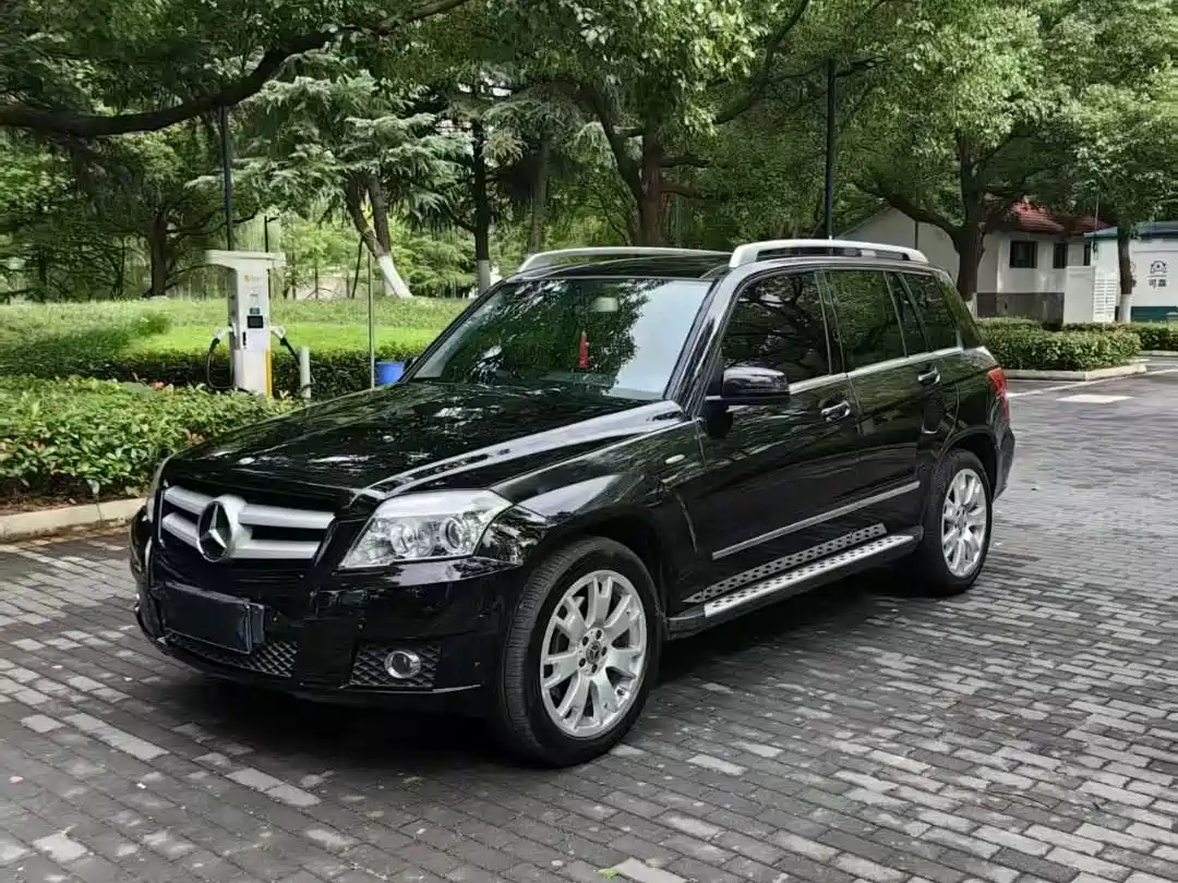 Photo 5 - Mercedes-Benz GLK-Class