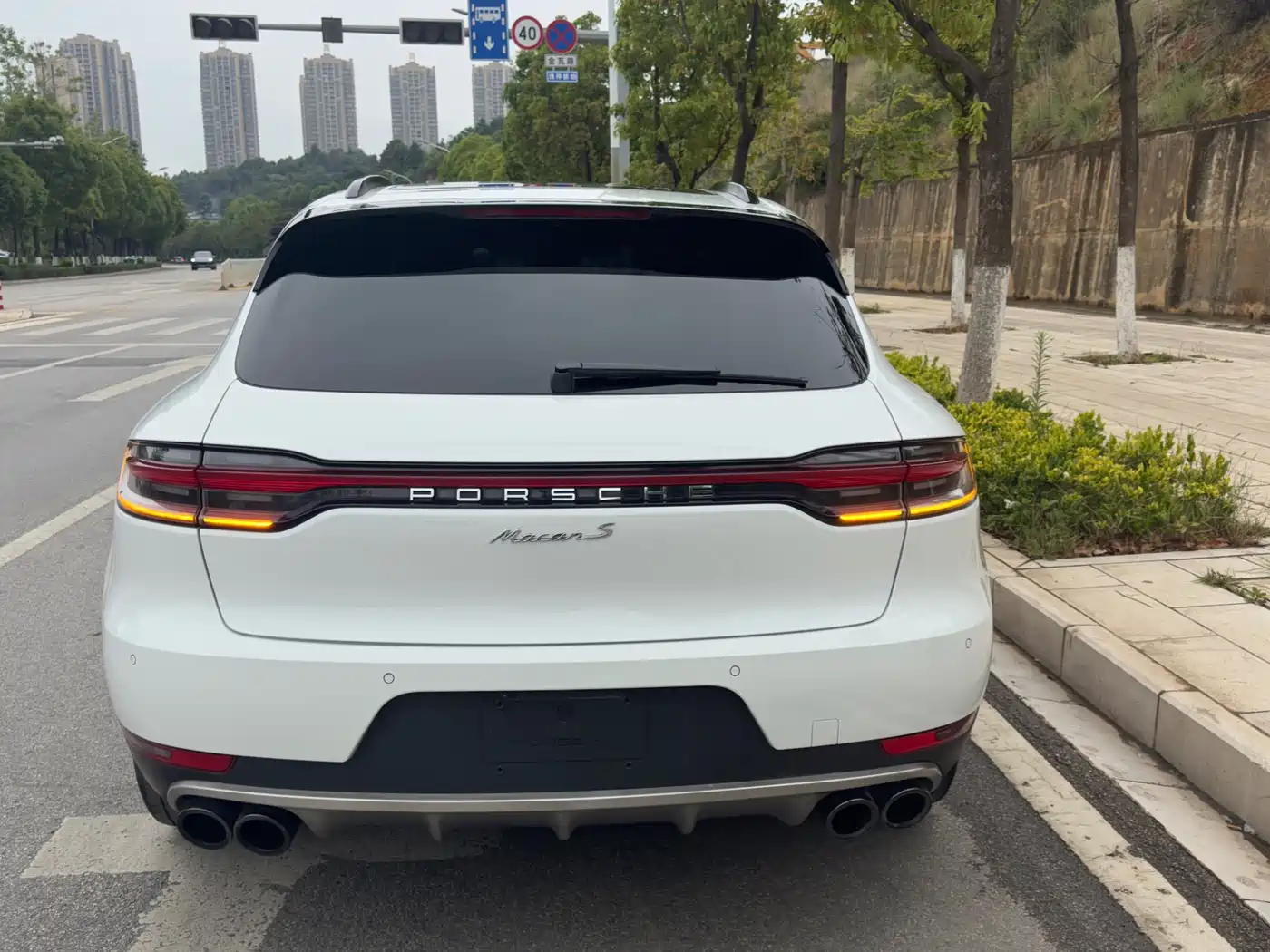 Porsche Macan 2022 Macan T 2.0T фото 11