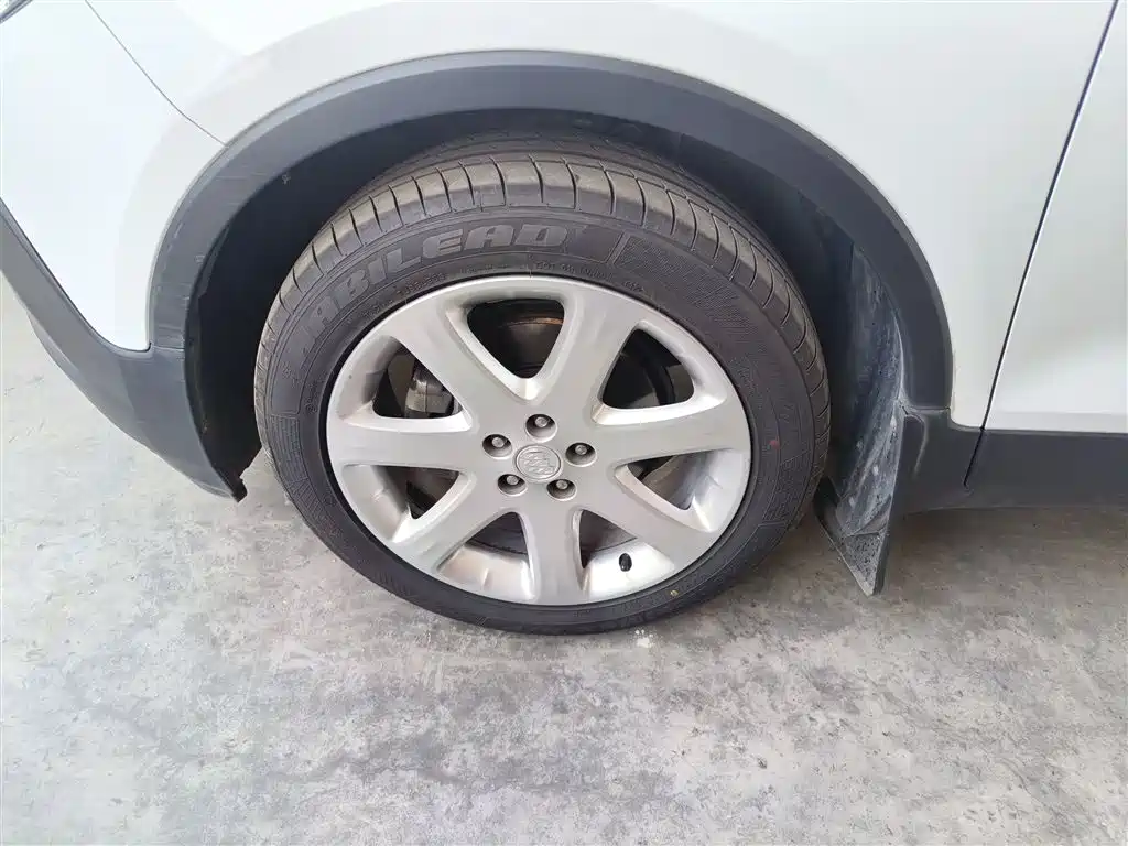 Buick Encore 2015 1.4T Automatic 2WD Urban Elite фото 23