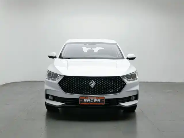 Baojun RC-6 2019 1.5T CVT 24-hour Online Premium — фото 3