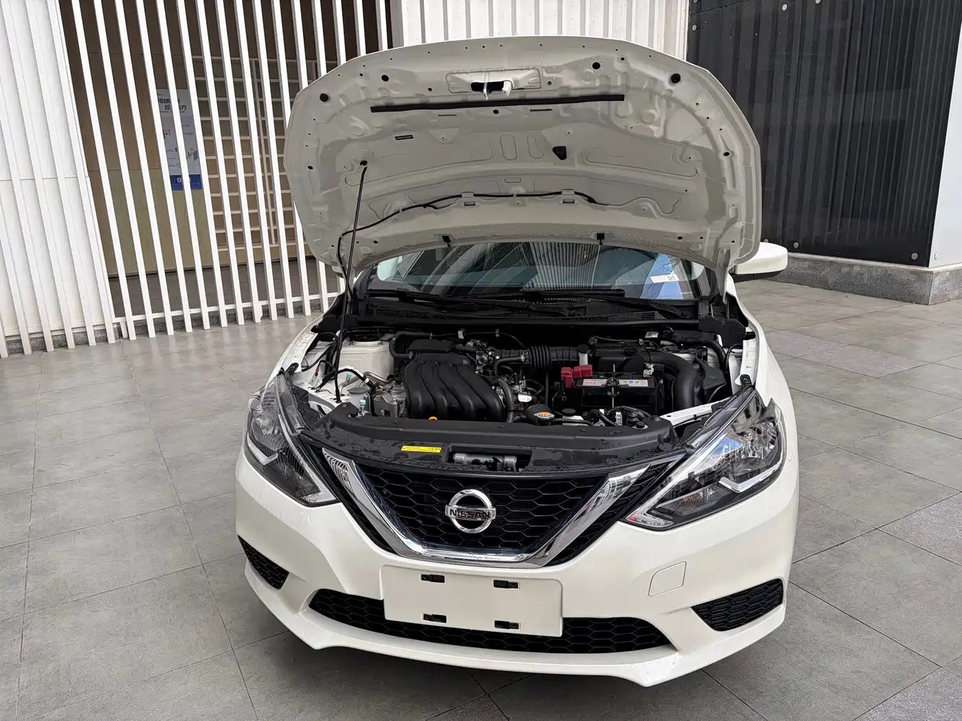 Nissan SYLPHY, миниатюра 6
