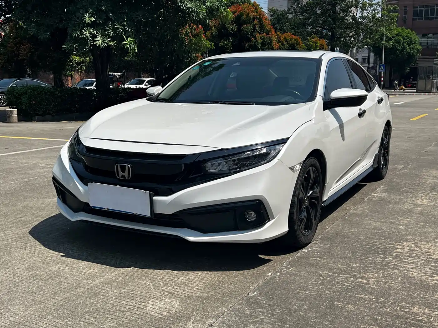 Фото 1 - Honda Civic