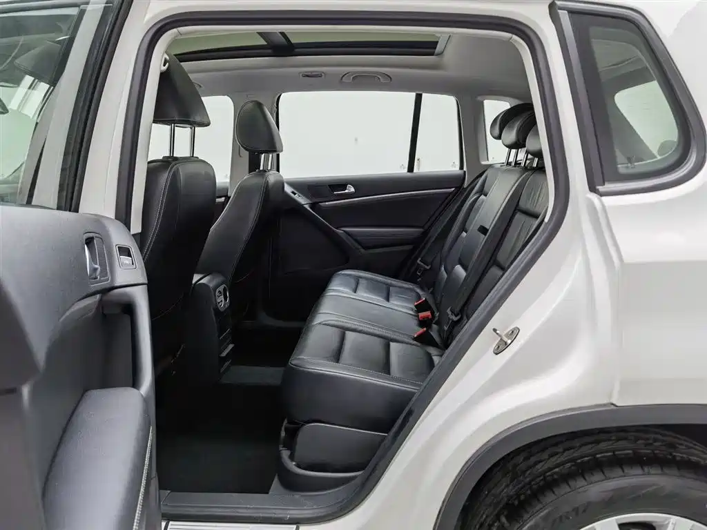 Volkswagen Tiguan 2017 300TSI Automatic 2WD Silk Road Comfort Edition фото 15
