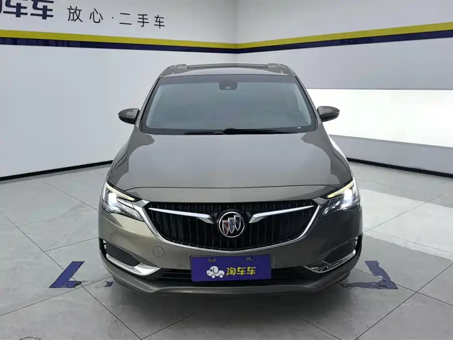 Buick GL6 2018 18T 6-Seater Premium фото 2