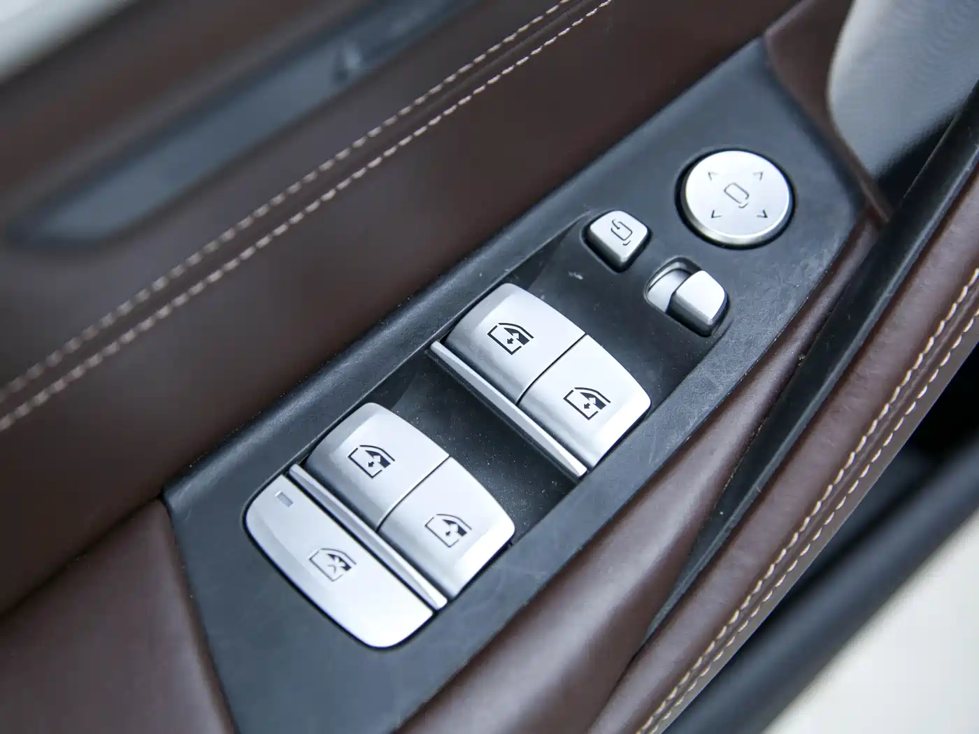 BMW 5 Series 2020 530Li Leading Luxury Package фото 28