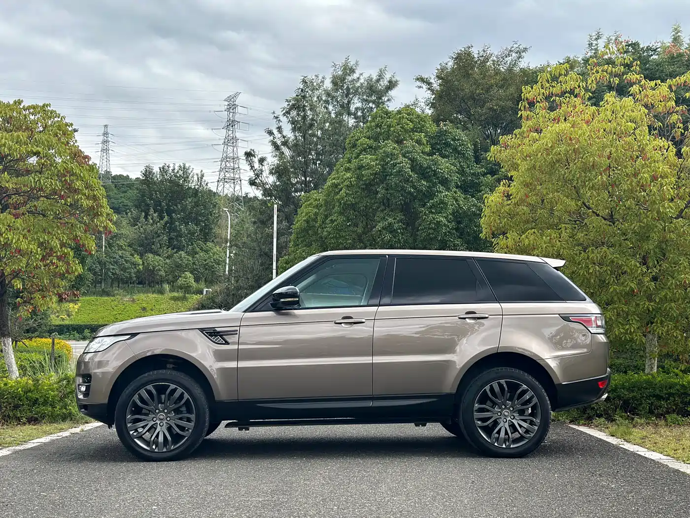 Land Rover Range Rover Sport 2014 3.0 SC V6 HSE DYNAMIC фото 5
