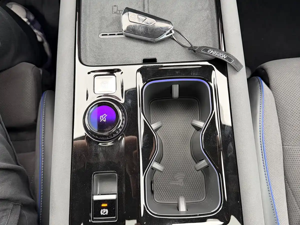Фото 7 - Volkswagen Teramont