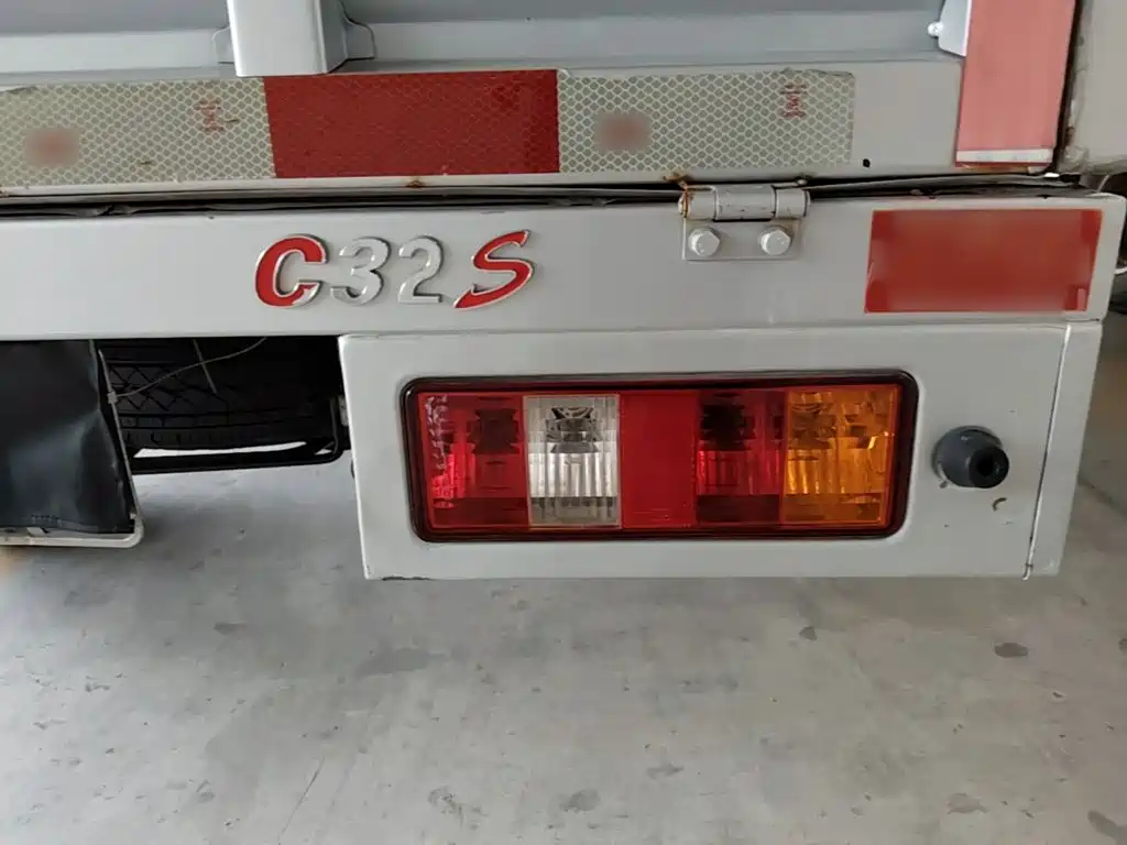 Dongfeng Xiaokang DFSK C32 2023 2022 1.6L C32S LV0 SFG16