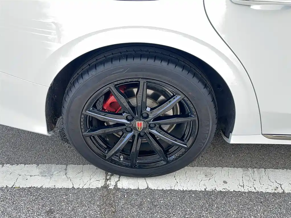 Hongqi H6 2023 2.0T Premium Edition фото 19