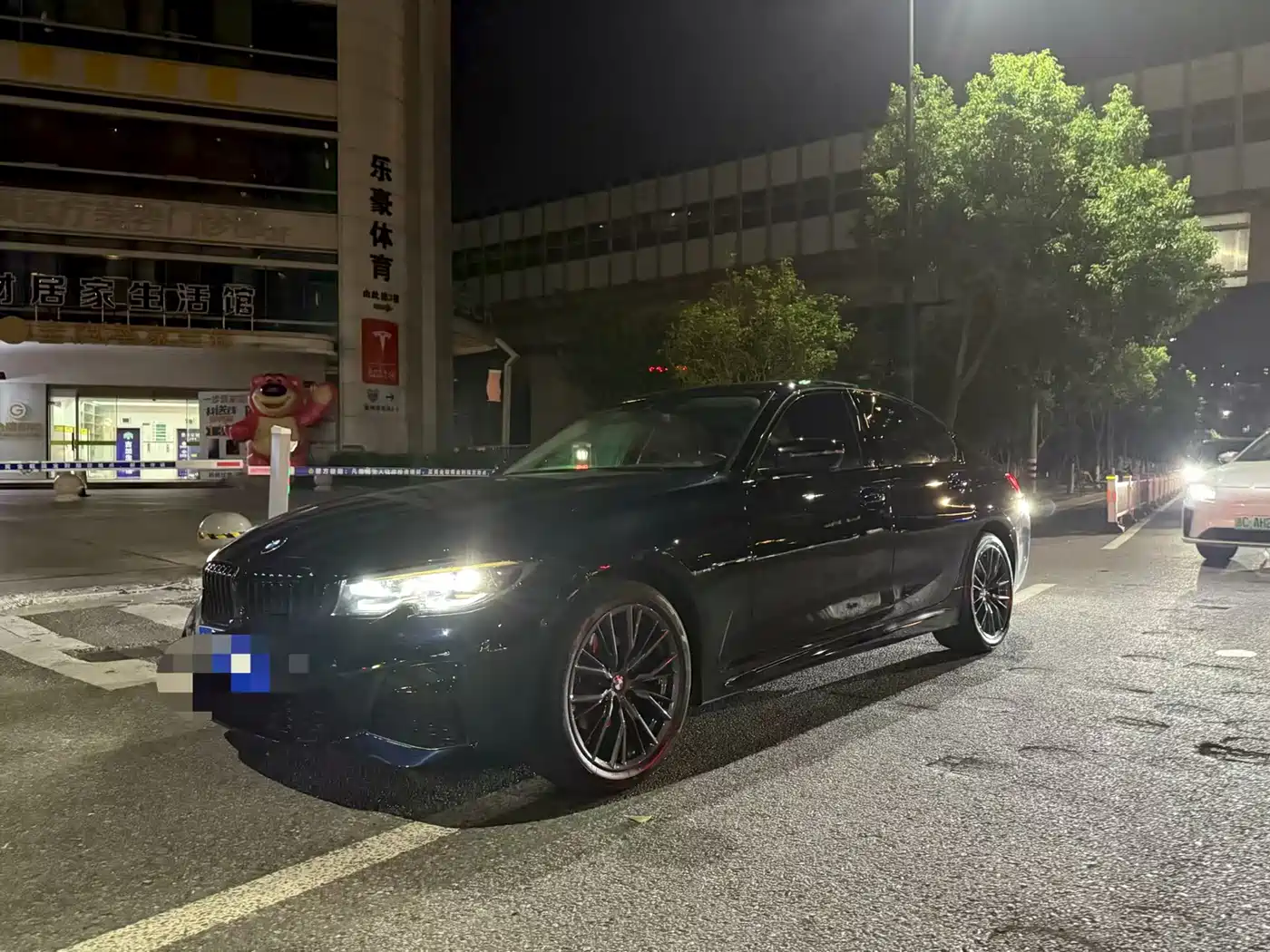 Фото 11 - BMW 3 Series