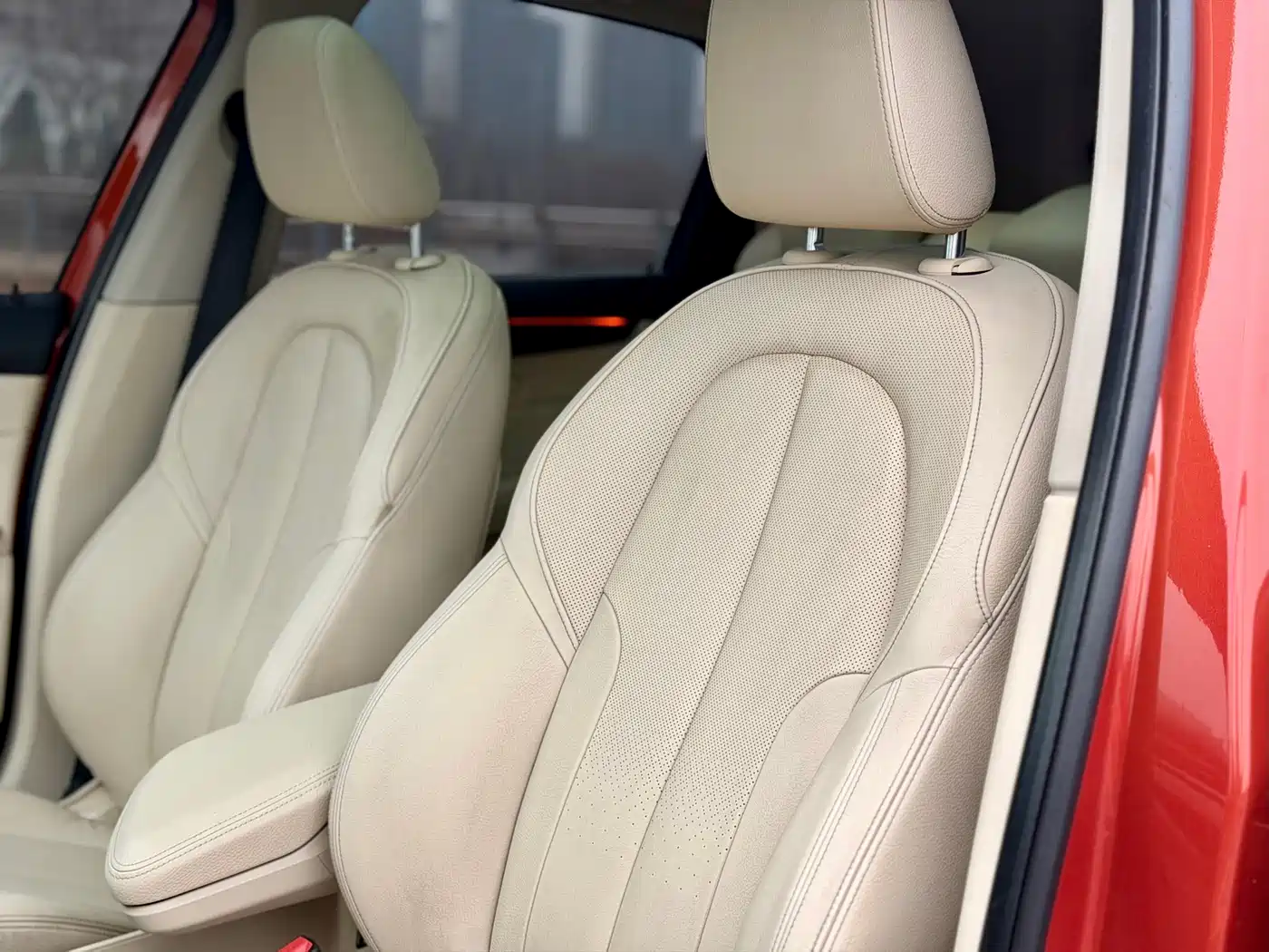 BMW 2 Series Touring 2016 220i Leading Model фото 6