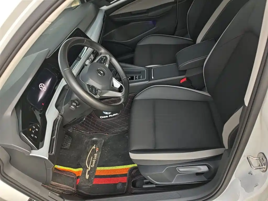 Volkswagen Golf 2021 280TSI DSG Pro фото 14