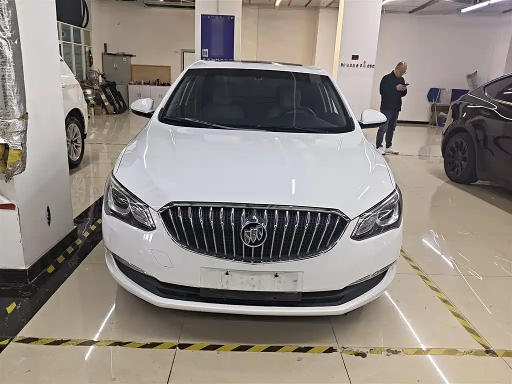 Buick Excelle 2017 15N Automatic Elite фото 3