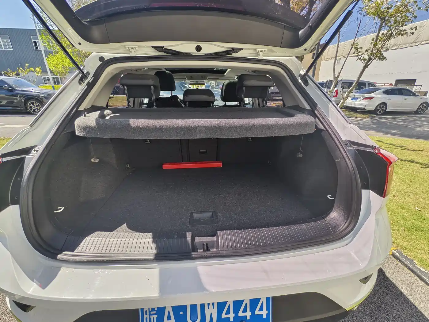 Volkswagen T-ROC 2022 280TSI DSG 2WD Comfort PLUS фото 18