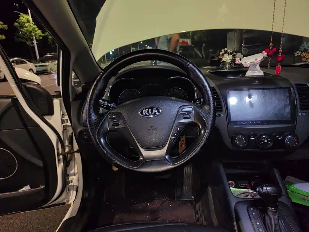 Kia K3S 2015 2014 1.6L Automatic GLS