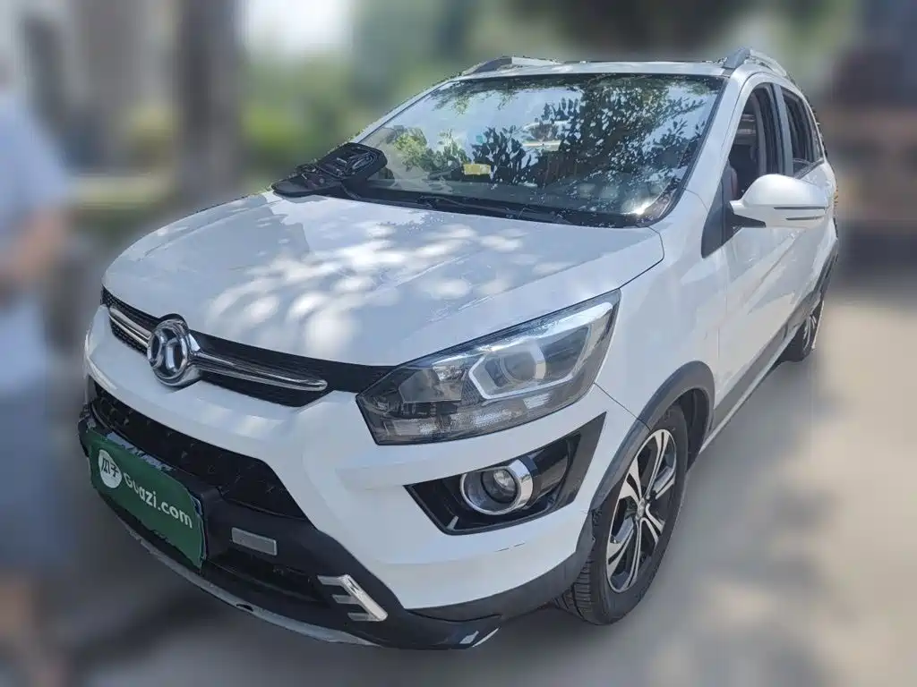 BAIC Senova X25 2016 2015 1.5L Automatic Elite