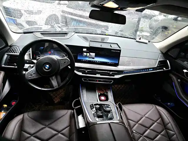 BMW X5 2023 xDrive 30Li Premium M Sport Package — фото 5