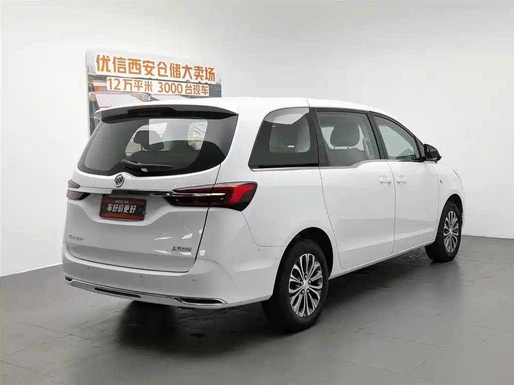 BUICK GL8
