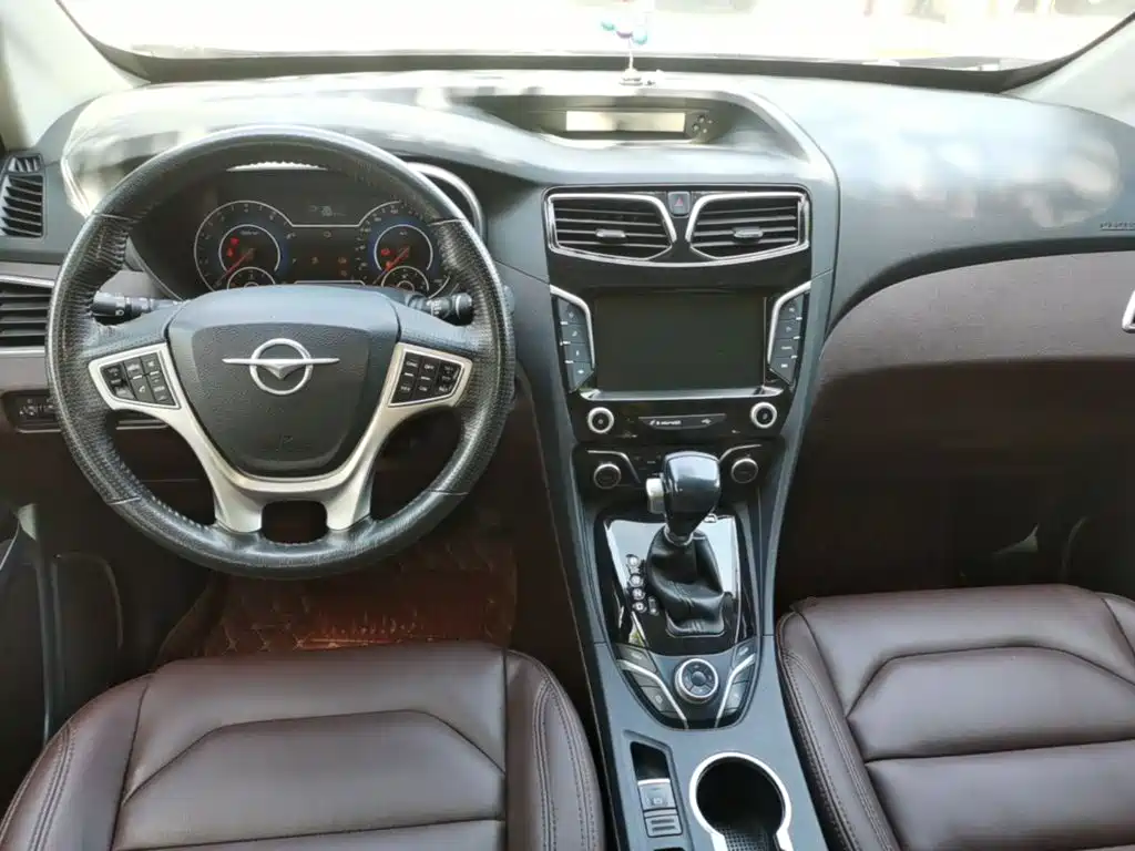 Haima Famila F7 2018 2017 Model 1.5T 7-Seater Automatic Flagship