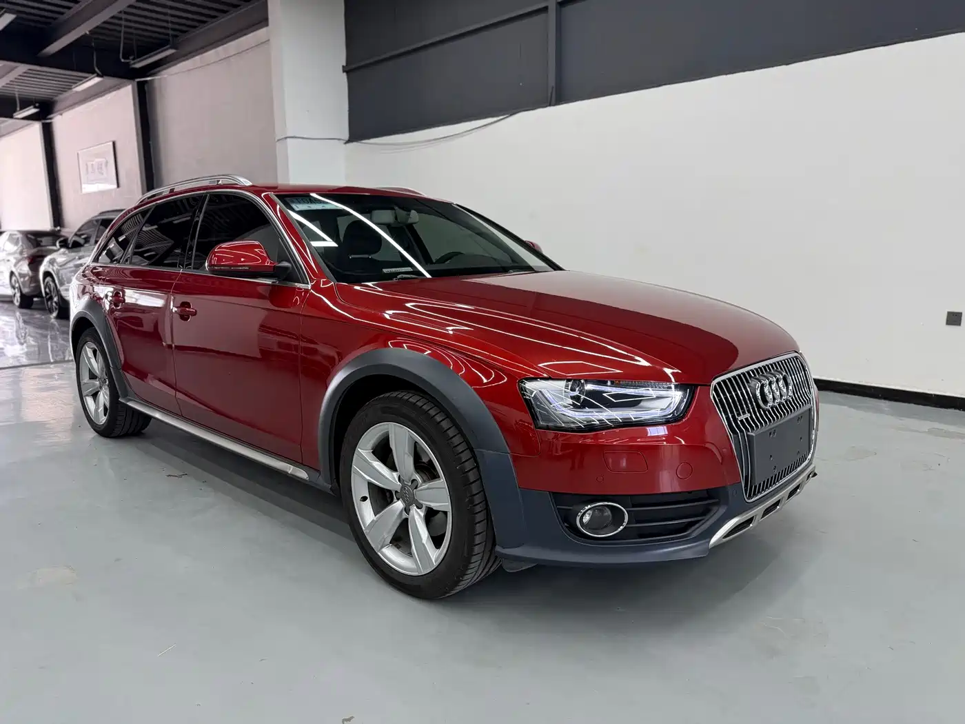 Audi A4 (Import) 2014 2014 40 TFSI allroad quattro plus