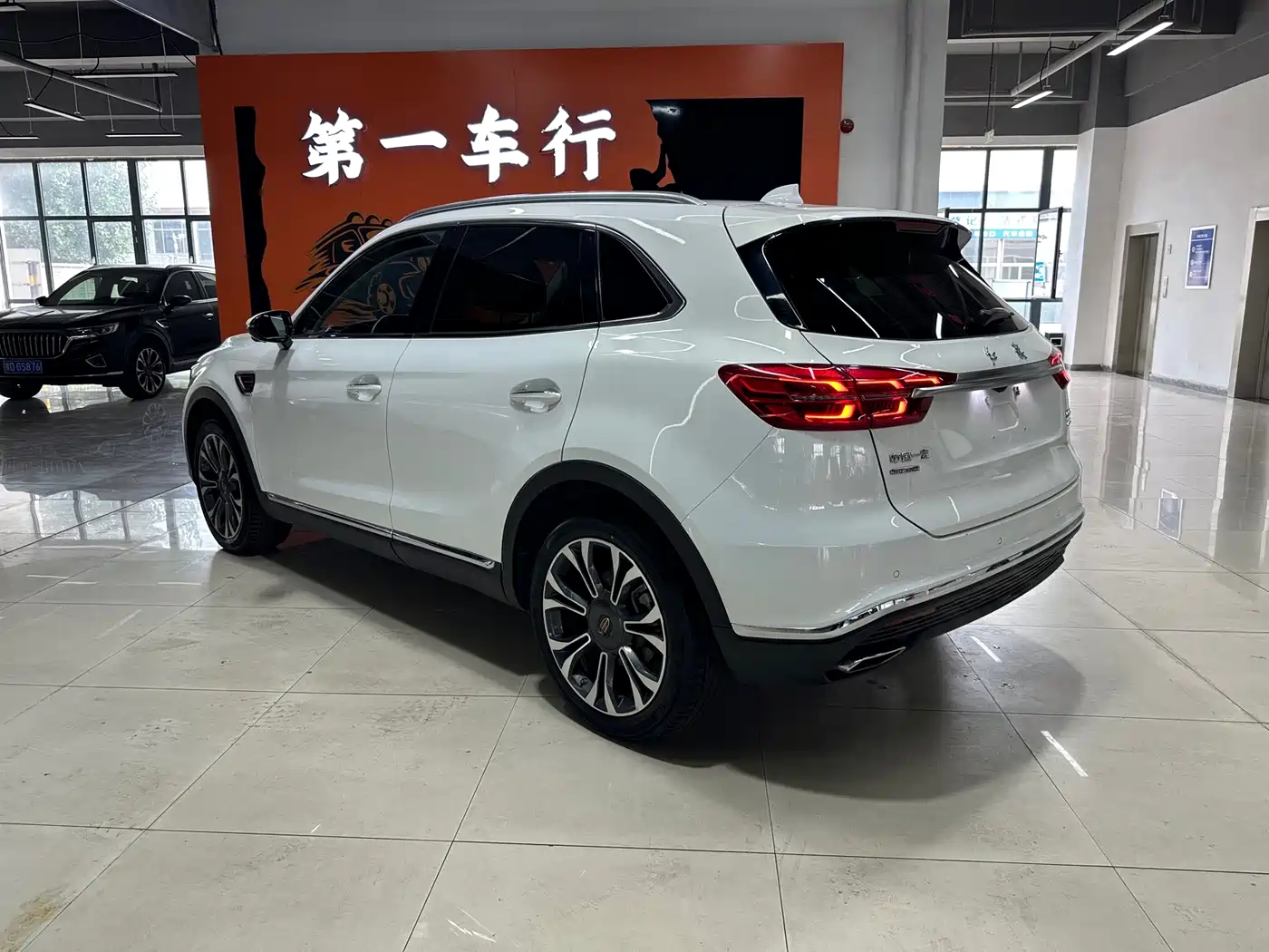 Hongqi HS5 2020 2019 2.0T Smart Connect Enjoy 4WD Edition