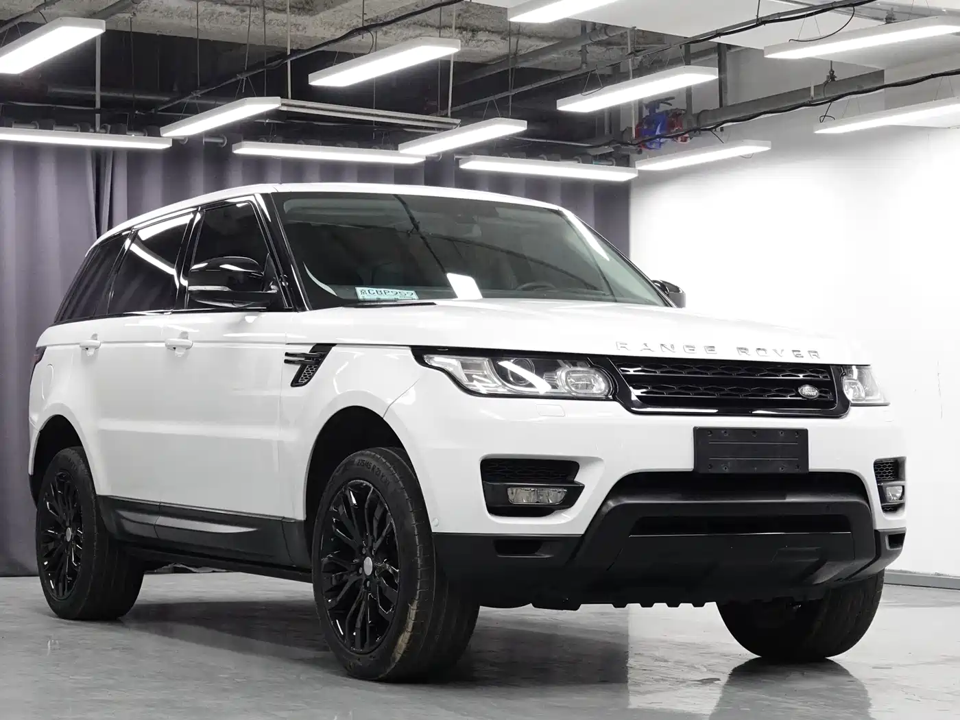 Land Rover Range Rover Sport 2015 3.0 SC V6 HSE DYNAMIC фото 2