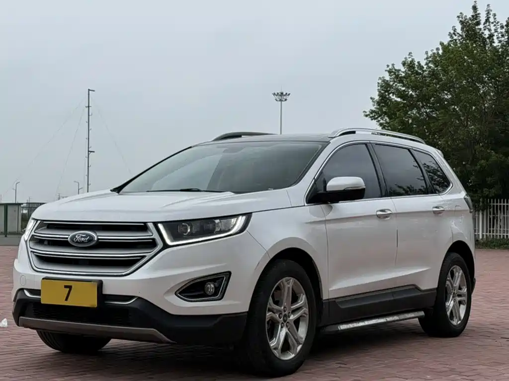 Фото 1 - Ford Edge