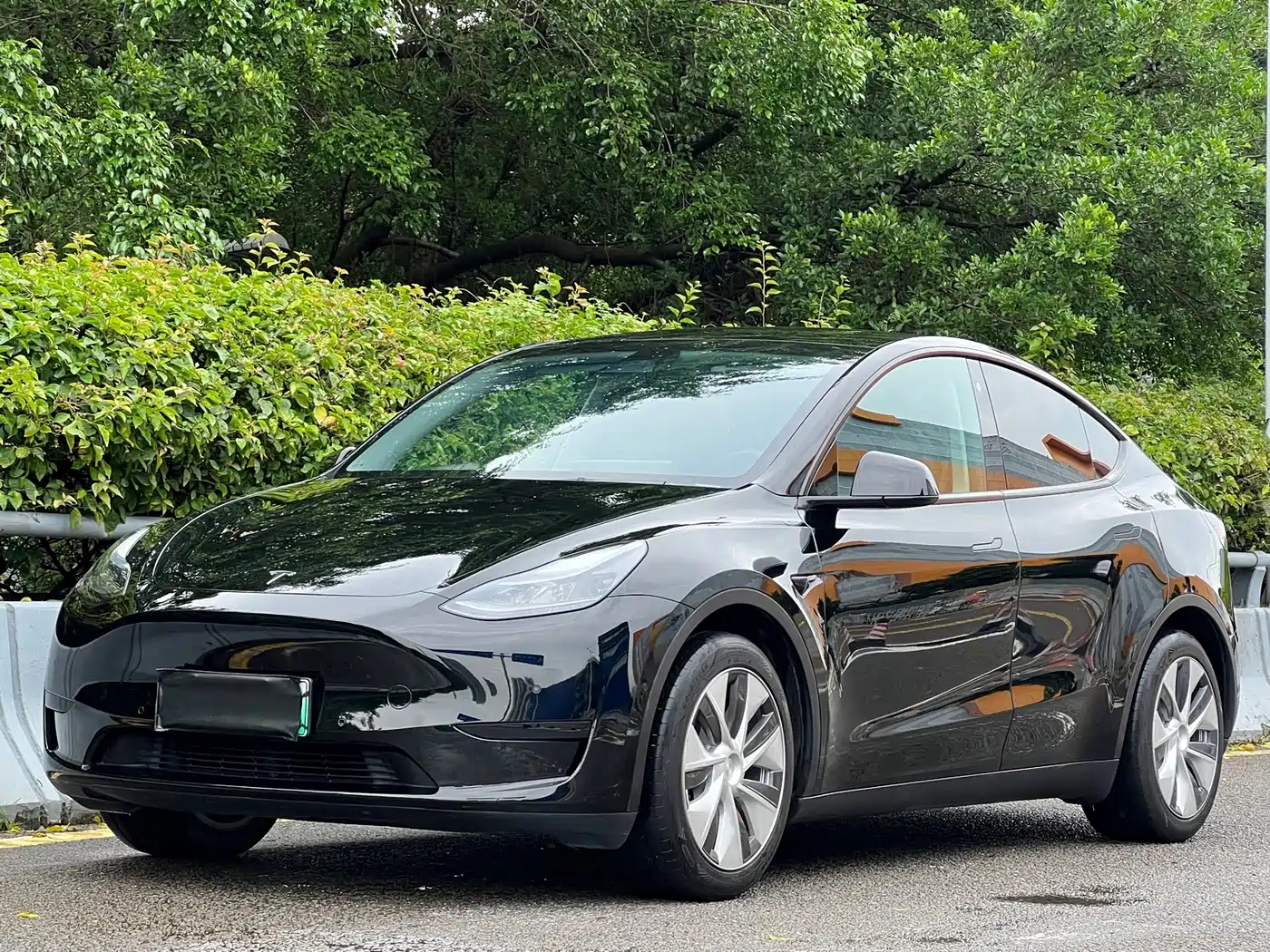 Tesla Model Y 2022 Facelift Rear-Wheel Drive Version