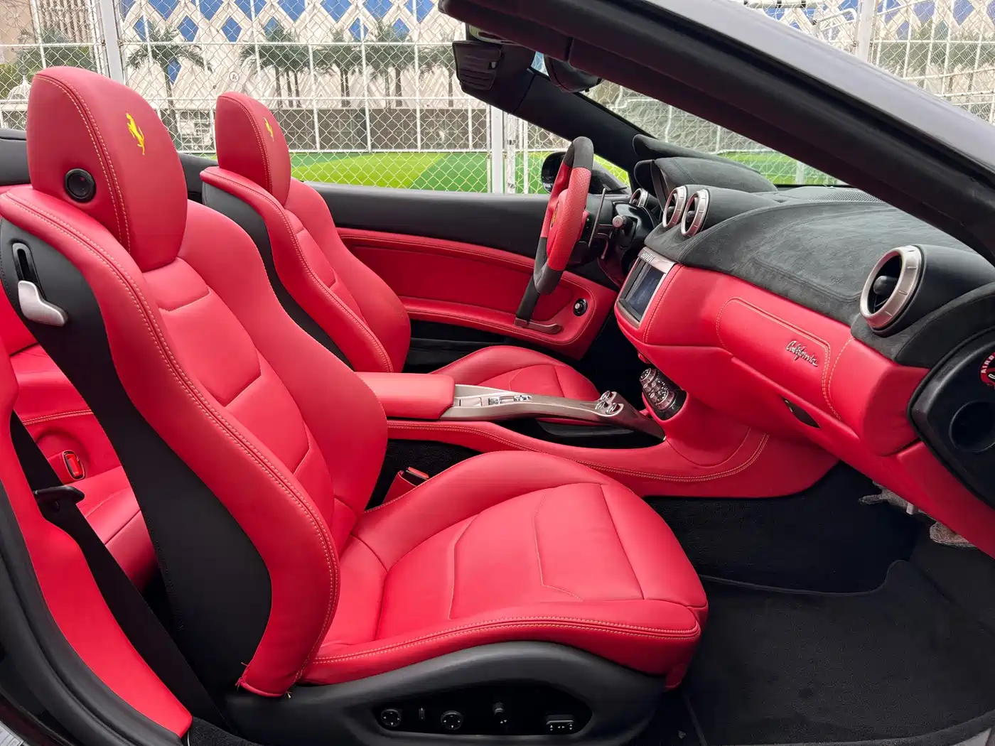 Ferrari California T 2013 2012 4.3L Standard