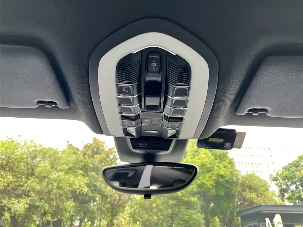 Porsche Macan 2017 Macan S 3.0T фото 20