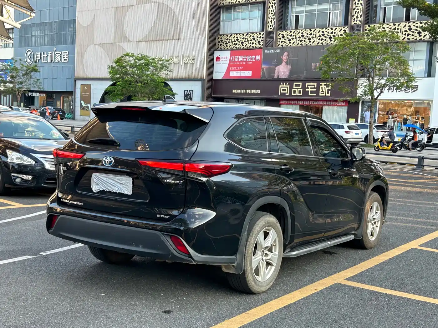 Фото 7 - Toyota Highlander
