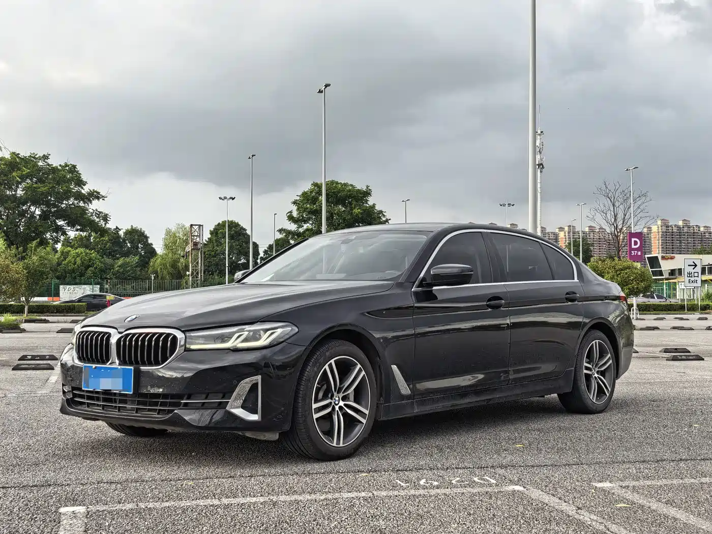 Фото 2 - BMW 5 Series