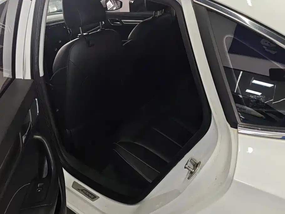 Roewe i6 2019 2018 20T Automatic Flagship Edition