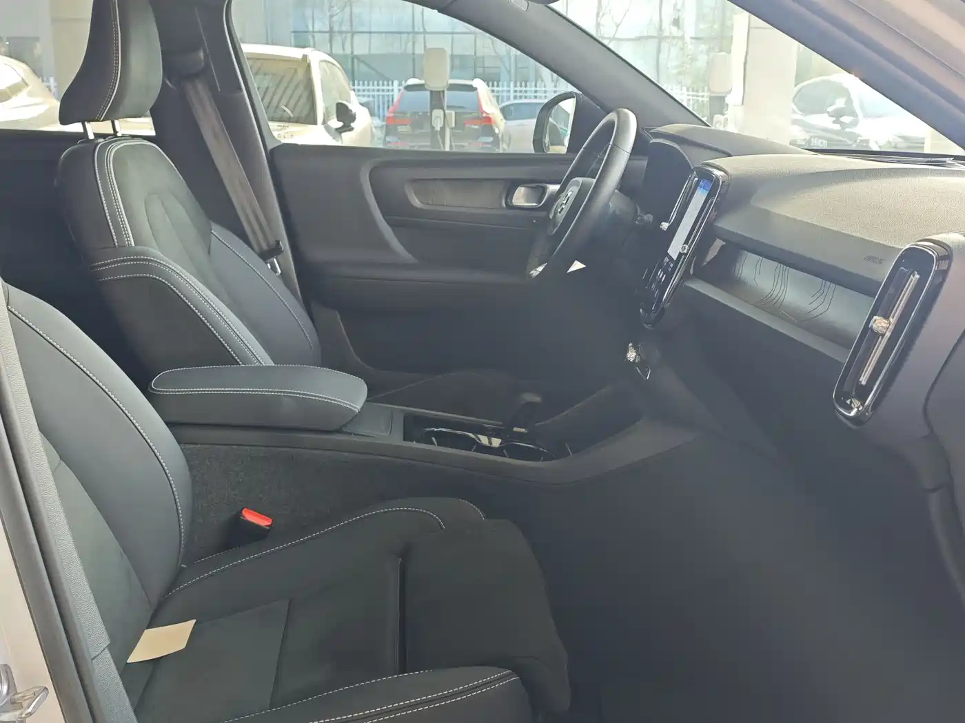 VOLVO XC40 NEW ENERGY