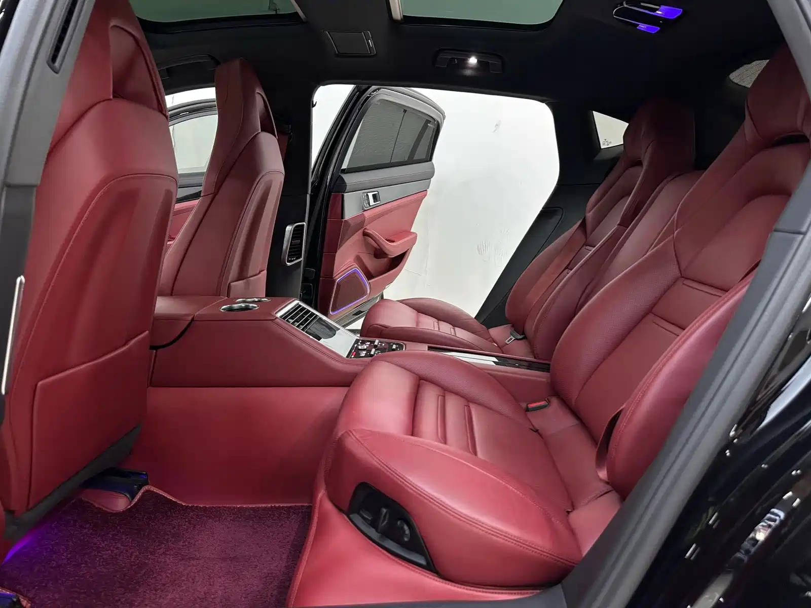 صورة 5 - Porsche Panamera