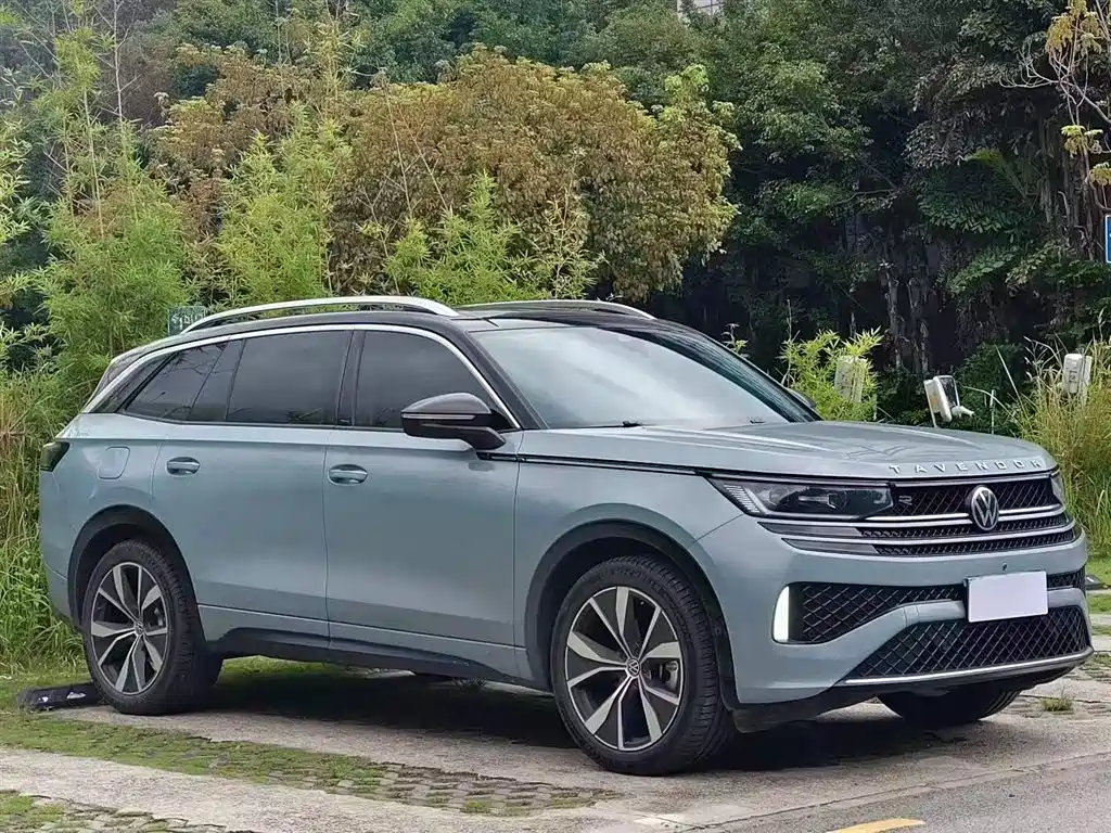 Volkswagen Talagon 2023 380TSI 4WD R-Line Celebration Edition фото 23