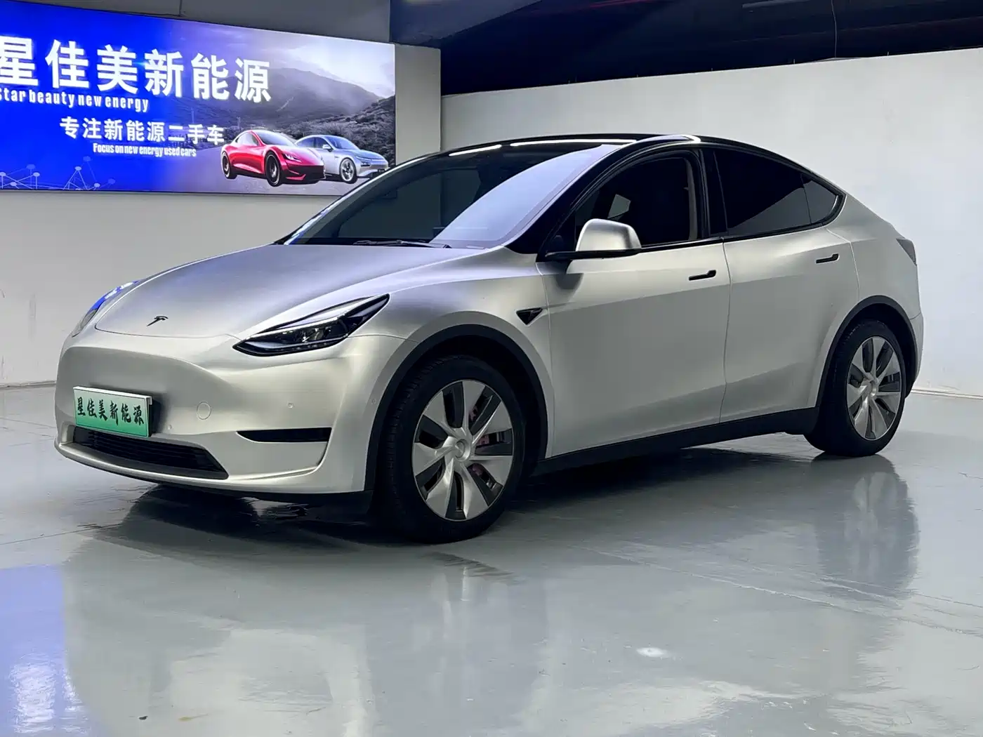 Tesla Model Y 2022 Facelift Rear-Wheel Drive Version