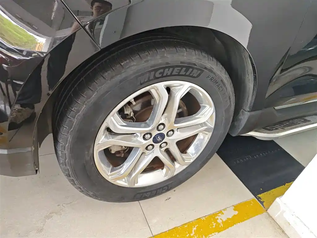 Ford Edge 2016 2015 2.0T GTDi 2WD Luxury