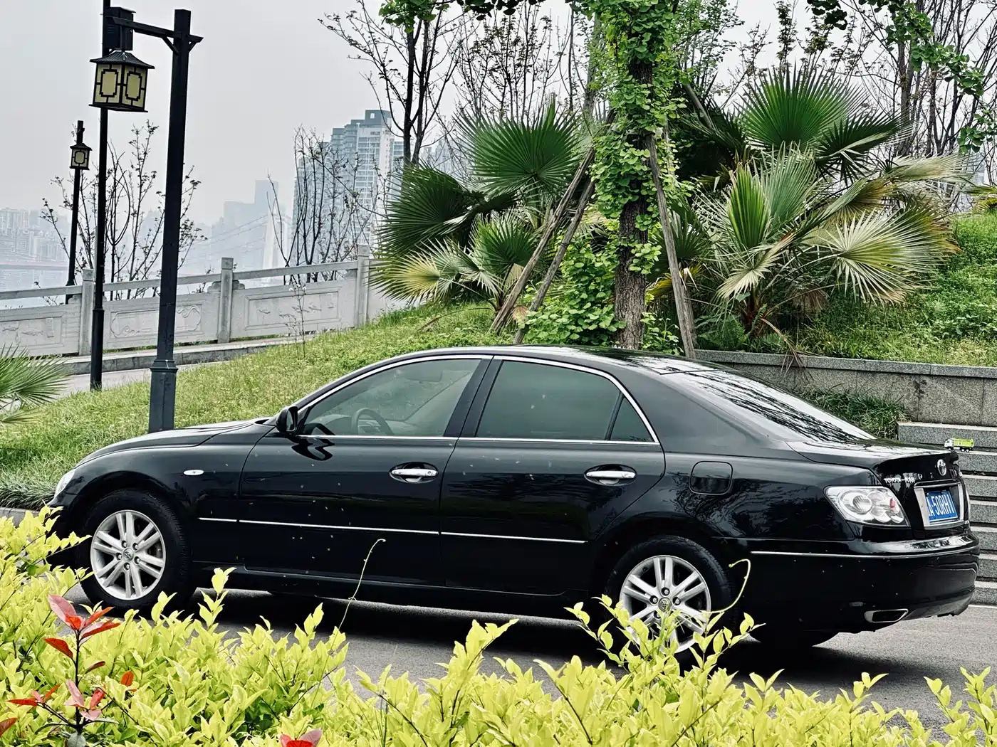 Toyota Reiz 2007 2.5V Sunroof Edition фото 6