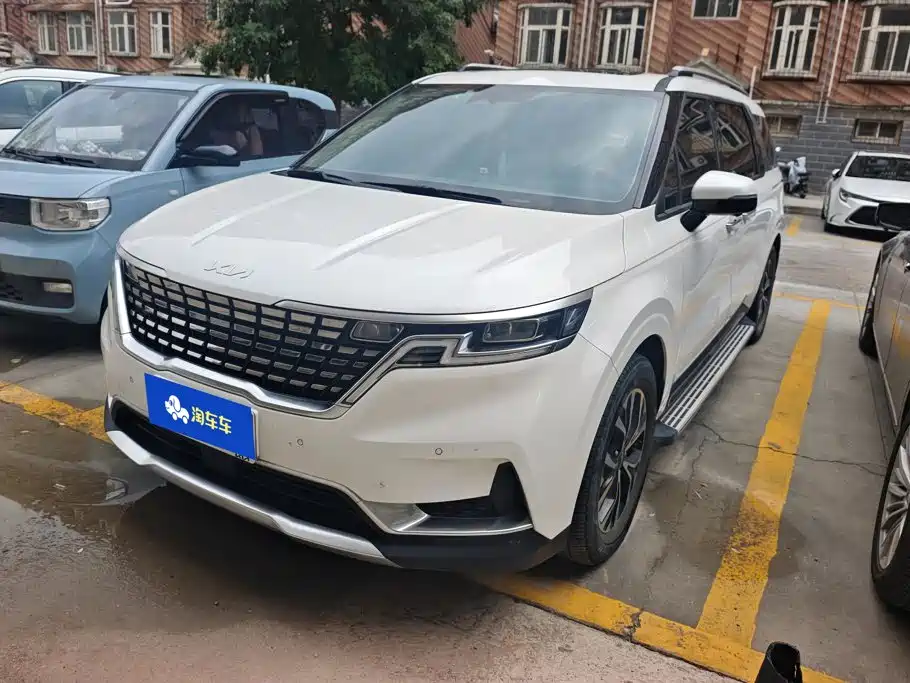 Kia Carnival 2024 2021 2.0T Luxury Tech Edition
