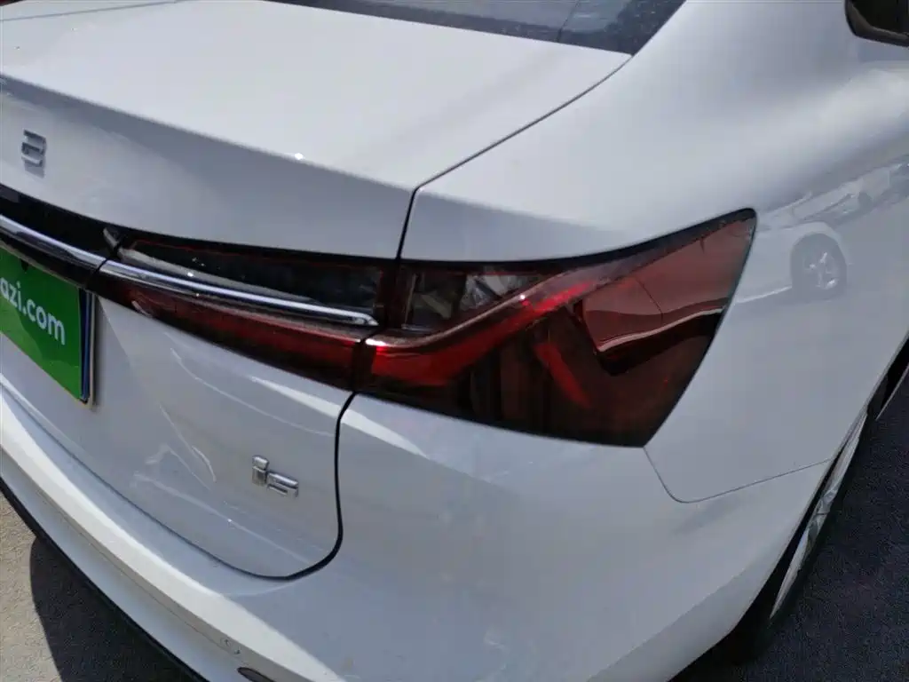 ROEWE I5