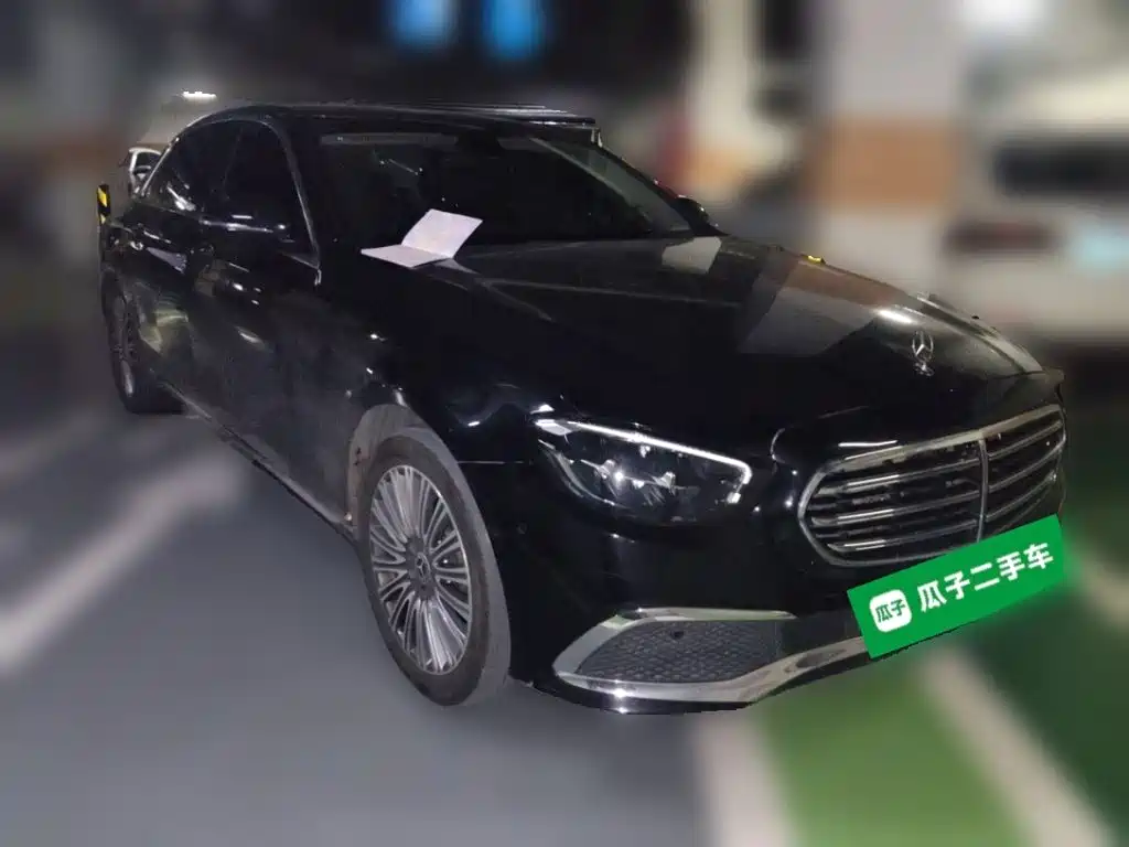 Фото 24 - Mercedes-Benz E-Class