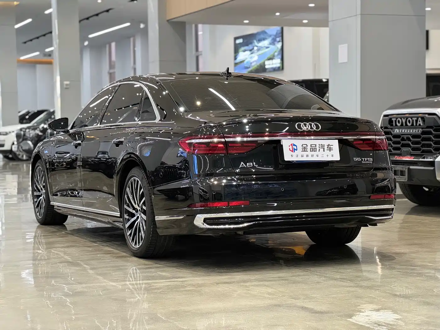 Audi A8 2024 Model A8L 55 TFSI quattro Flagship фото 6