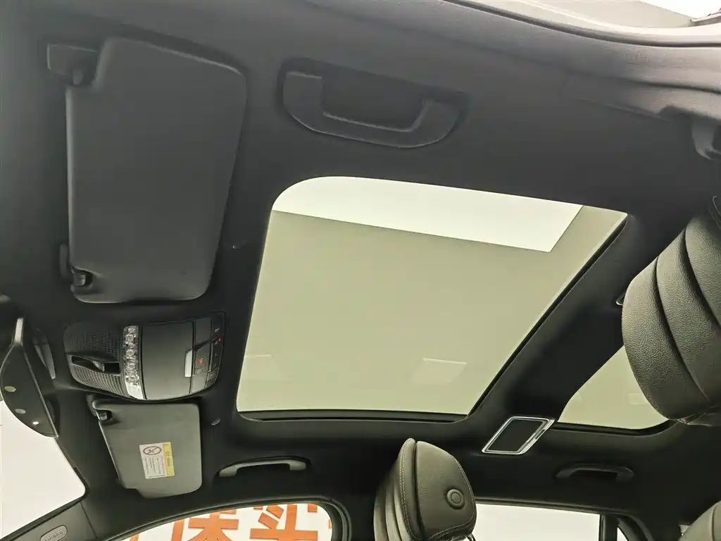 Mercedes-Benz GLC 2020 Facelift GLC 300 L 4MATIC Dynamic фото 14