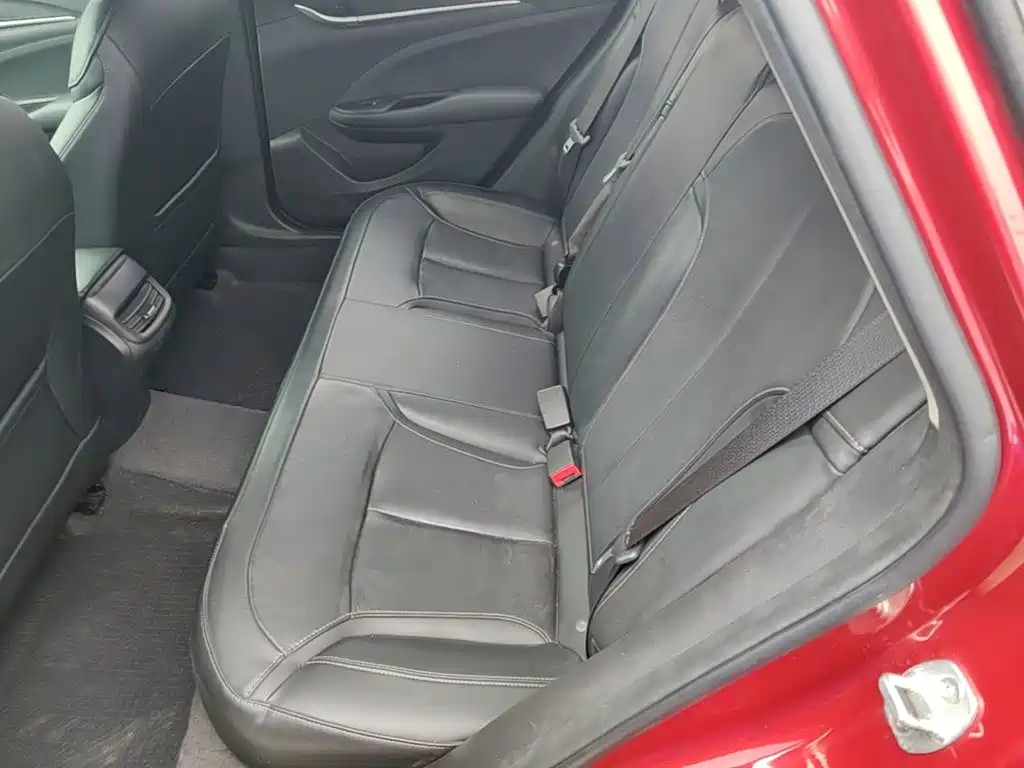 Фото 17 - Buick Excelle